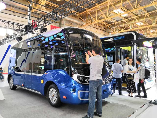 多款新品亮相2019北京道展 金龙汽车集团智能加速度