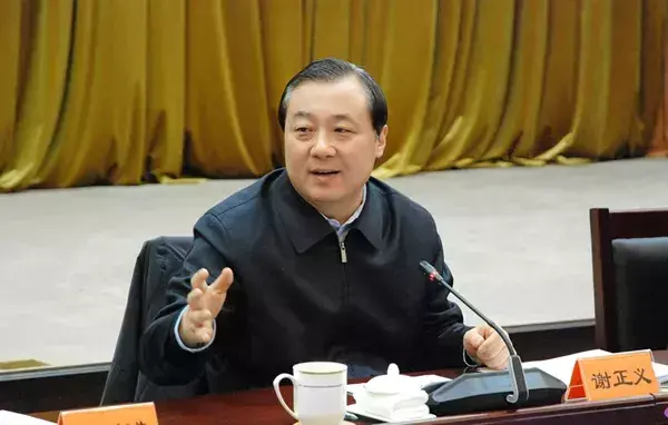 博士市委书记：我们的城市为什么有那么多广场舞？