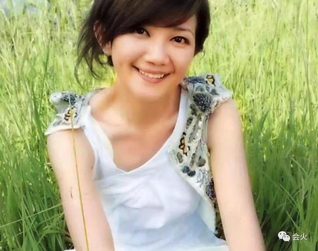 ​从情歌天后到为人妻母，时隔七年发歌，梁静茹也难逃中年恐慌？