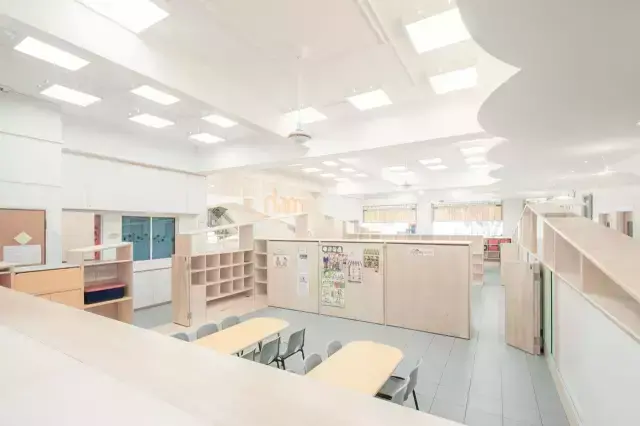新加坡的保育中心如何用马卡龙和开放式空间来打造艺术亲子空间