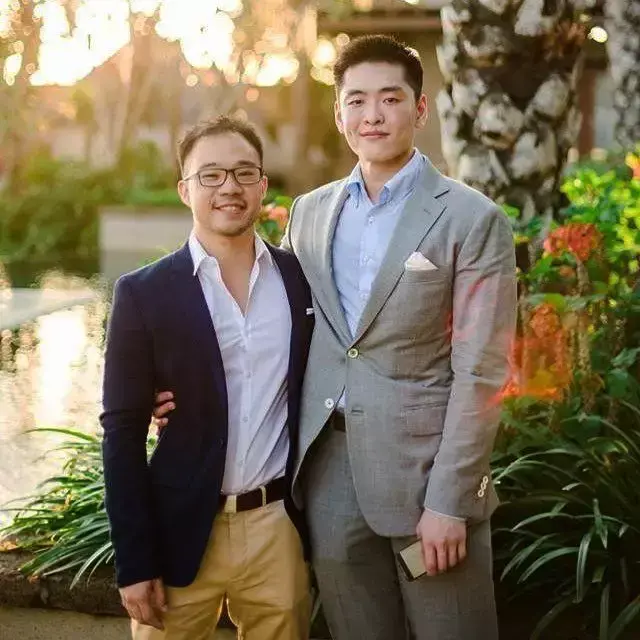 新加坡禁止同性性行为，但国父李光耀的孙子还是与男友结婚了