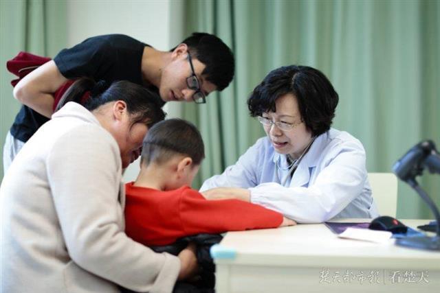 五一小长假国外宝宝来看诊，日间手术量增多