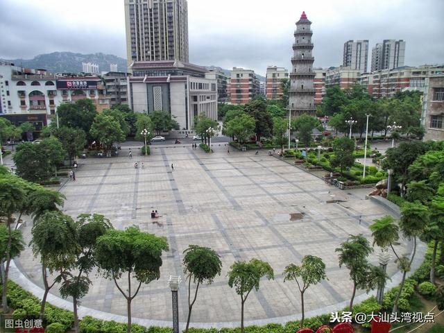 汕头美食：贵屿朥饼，和平葱饼，仙城束砂，海门糕仔