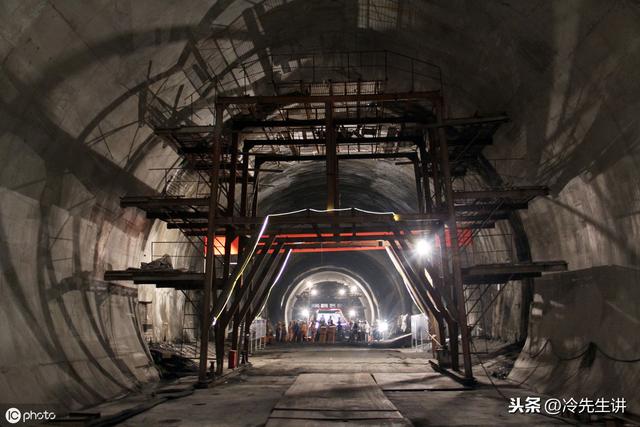 盘点一下世界各个地方不同的建筑，山川和河流的排名