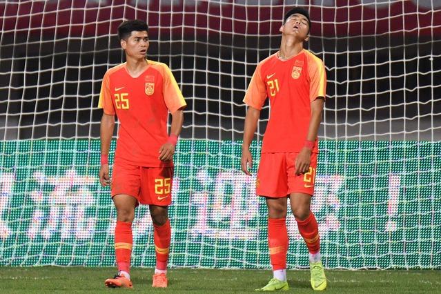 U18国青“糙哥”主场再输泰国 中国足球不缺“黑色幽默”