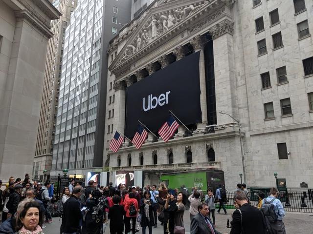 诞生十年，Uber巨额亏损之下“流血”上市