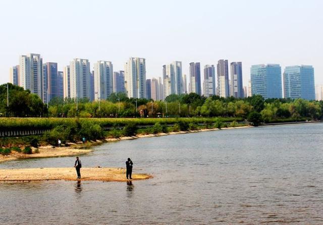 沈阳浑南像新加坡一样的林间住宅 浑河两岸像曼哈顿一样的大厦