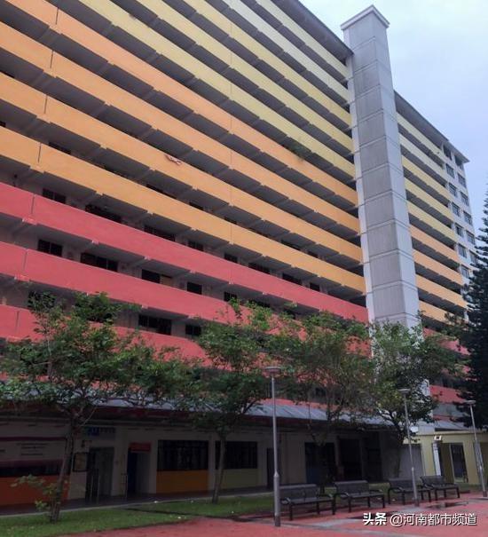 中国籍女子在新加坡出租屋离奇死亡！房门反锁，床褥地上全是血！