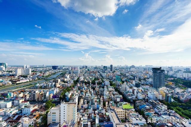 按现在越南经济增长率预测，2029年越南经济规模可超过新加坡