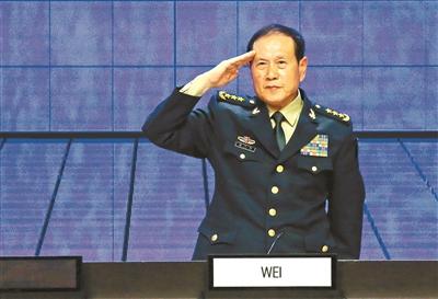 不觊觎他国利益 不放弃正当权益