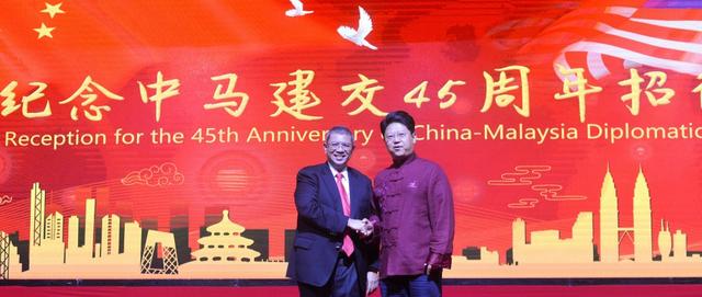 中国防长谈及南海问题铿锵发问 马来西亚总理批评美方打压华为行动 | 一周南海新闻盘点