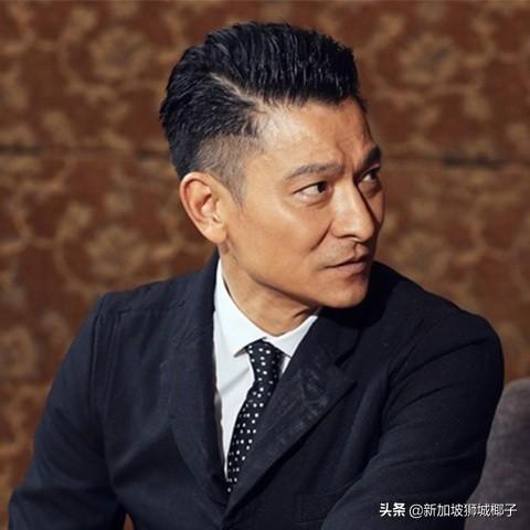 新加坡演唱会门票瞬间卖光？刘德华 vs 周杰伦，结果亮了~