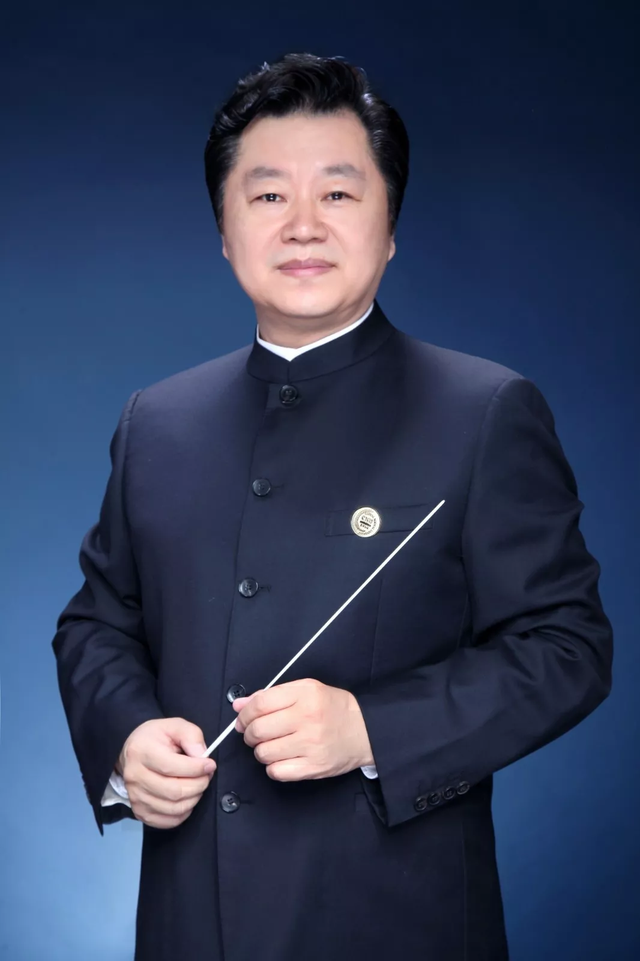 音乐匠人李百华 唱响世界的东方之声