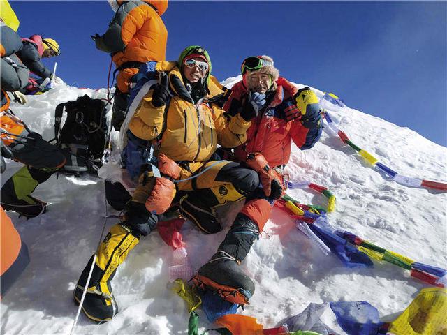 珠峰有史以来最致命登山季之一：事故原因或许不能简单归结为登山门槛低和拥堵