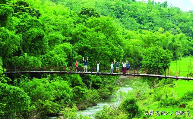 毕业旅行？芽庄会安美奈已过时，揣上4K你都可去越南普隆度假了