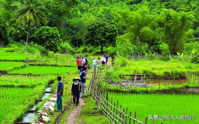 毕业旅行？芽庄会安美奈已过时，揣上4K你都可去越南普隆度假了