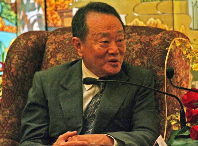 他96岁是国贸幕后老板，今千亿帝国接班难，仨儿子不如一侄子