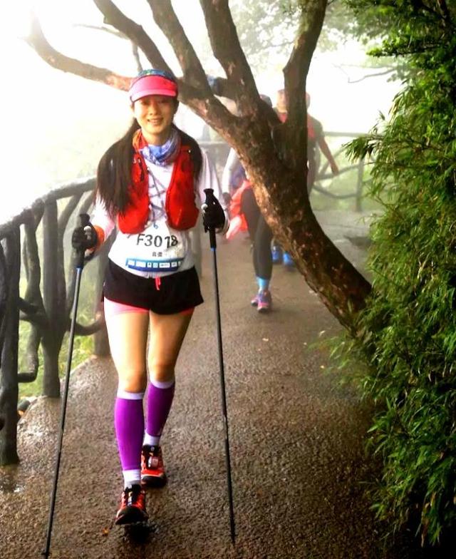 风雨无阻，奔跑吧兄弟！三清山高空越野赛鸣金