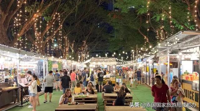 曼谷Artbox"集装箱夜市"永久回归，下一个热门打卡地就是这儿