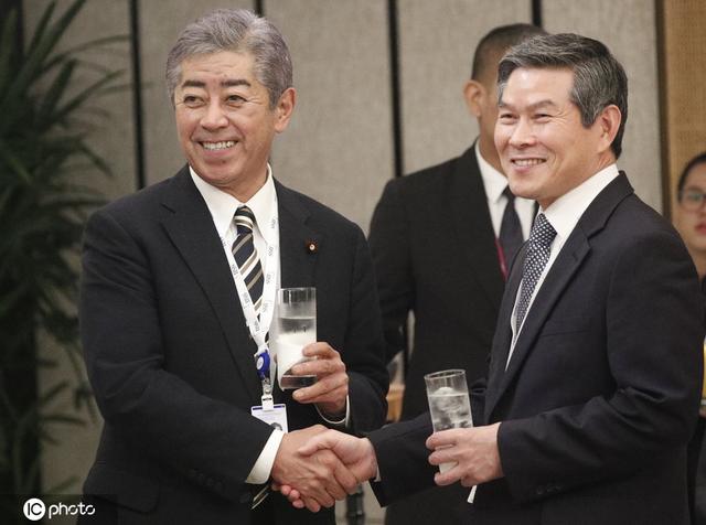 日韩防长因火控雷达照射事件会面 唇枪舌剑分歧仍难弥合
