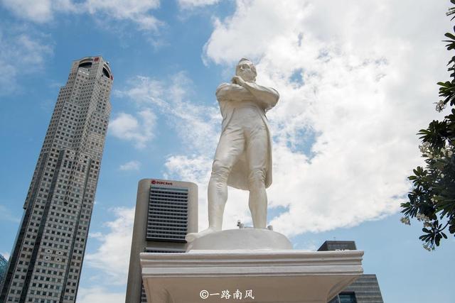 新加坡游客众多，最早推动发展的原来是位英国人