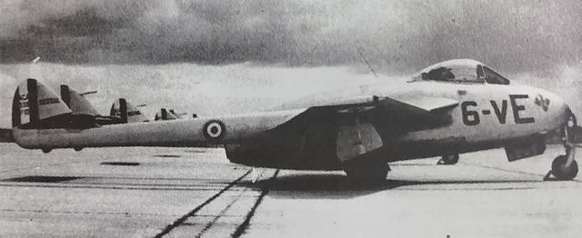 续写二战战机辉煌，二战后英国双尾撑战机DH-100家族的荣耀与落幕