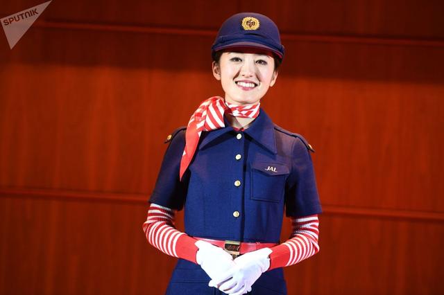 制服的诱惑，速来围观世界各国空姐，品味异国别样风情
