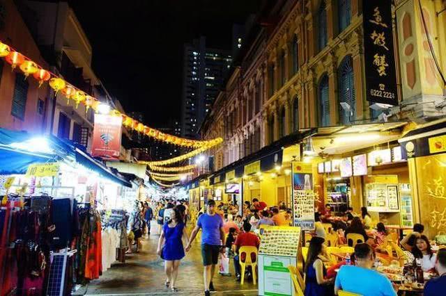 新加坡人凭什么从不自己做饭，而是吃路边摊？不怕食品安全问题吗