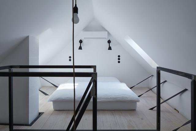 把极简主义融入卧室设计，可以减轻生活压力