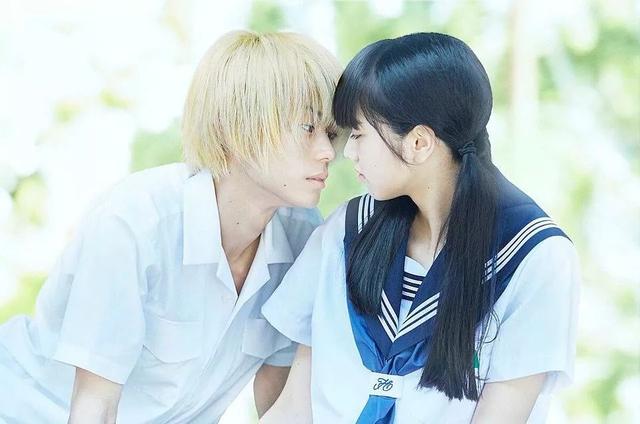 跨越平成时代的苦恋，菅田将晖和小松菜奈又演情侣