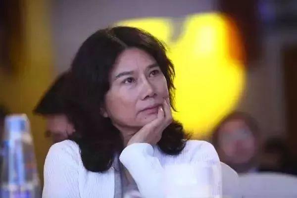 举报对手，官司不断，格力究竟中了什么邪？