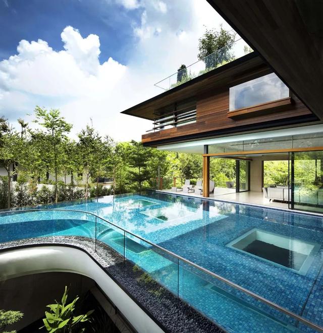新加坡山顶豪宅，这样的流水别墅真壕