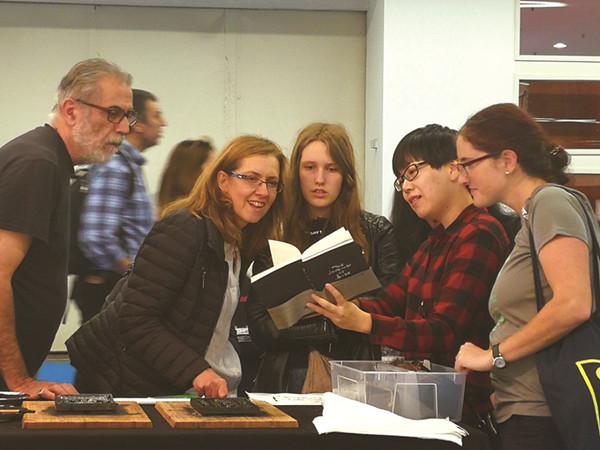 打造桂风壮韵的世界舞台