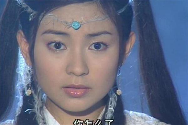 被我们熟识的这些明星，其实是外国人，只是我们以为他们是中国人