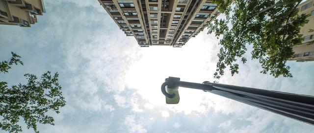 防高空抛物，我们需要怎样的“楼主”？| 睡前聊一会儿