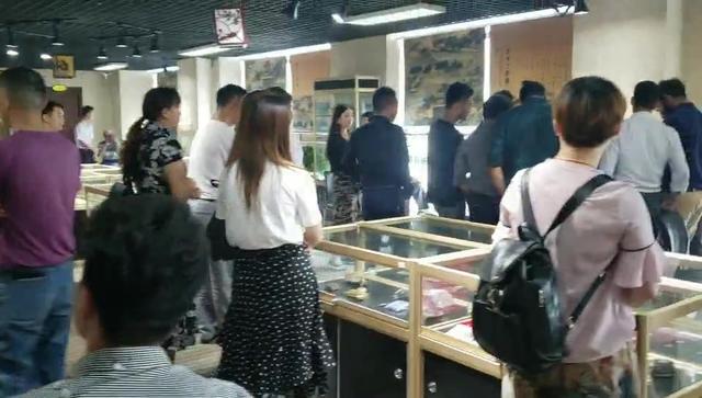 新加坡客户，藏品看实物，江西南昌