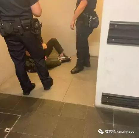 细思极恐！新加坡女生上厕所，遇变态男用硬币撬门......