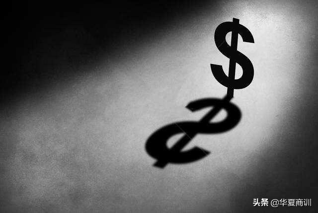 江西首富回国自首：曾和徐翔搭伙 1亿泡女星 95亿身家现负债700亿