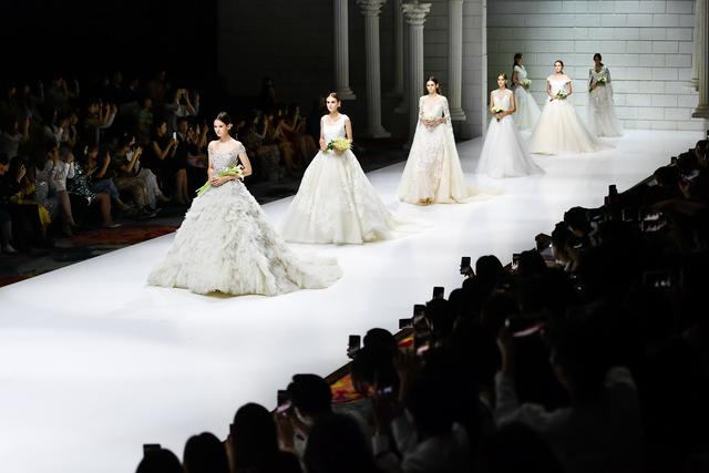 静安香格里拉大酒店携手“ELIE SAAB BRIDAL”打造2019婚礼大秀