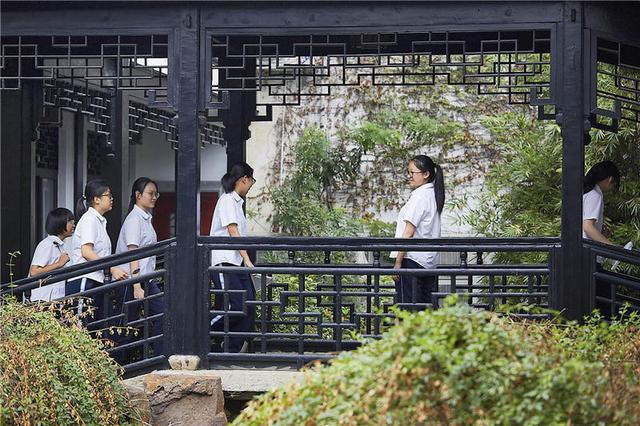 世界著名女校，如何实施性别教育？