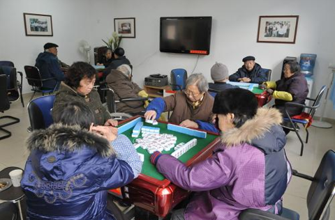 澳媒：华人孤独在澳度晚年 麻将与家常菜是良药