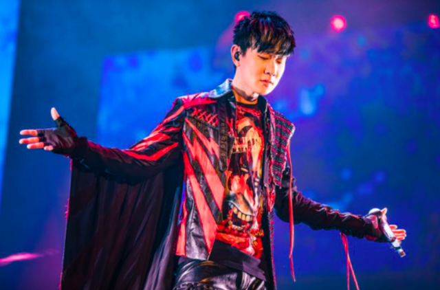 娱乐圈最抠门男星竟是富二代？不努力就要回去继承18家公司