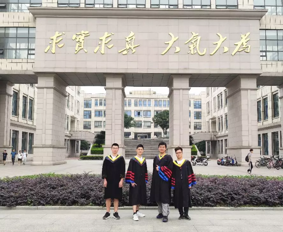 神仙打架！或许，电子科技大学就是最盛产"学霸宿舍"的高校之一！