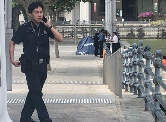 一名中国男子浮尸新加坡河面 当地警方介入调查