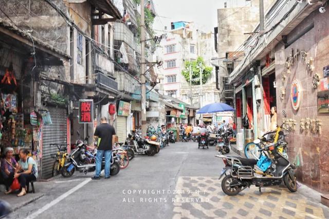 清补凉，海口人民的移动空调