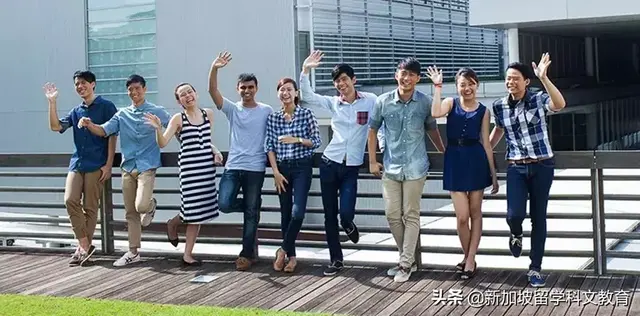 新加坡留学｜理工学院学生可通过工读计划直通大学
