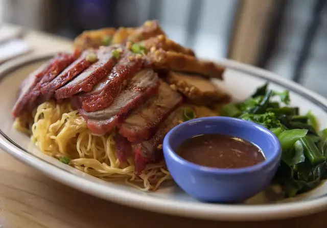去了纽约还扎在曼哈顿找美食吗？我们早都去皇后区吃火锅了