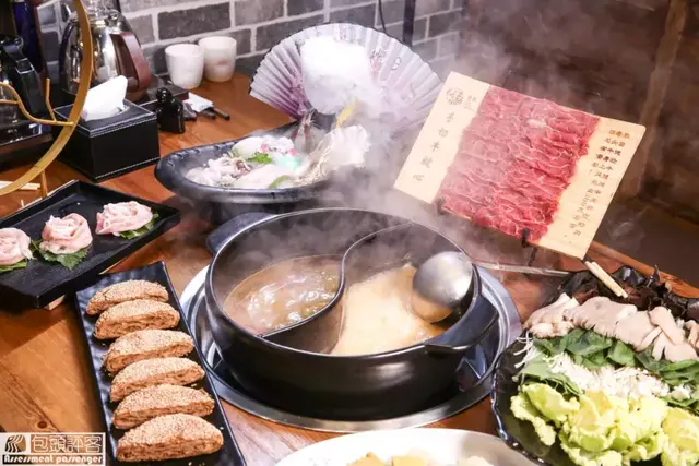 包头去哪吃 | 香港食神花胶鸡，东南亚肉骨茶，就是这家喝汤Pro