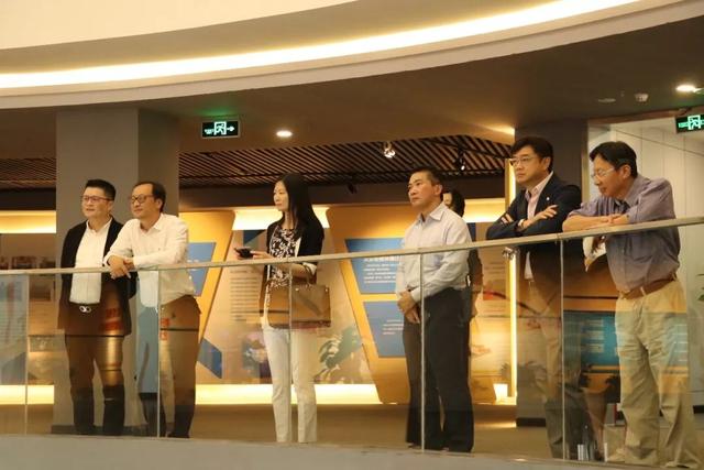 新加坡交易所CEO罗文才先生率团到访卓尔智联