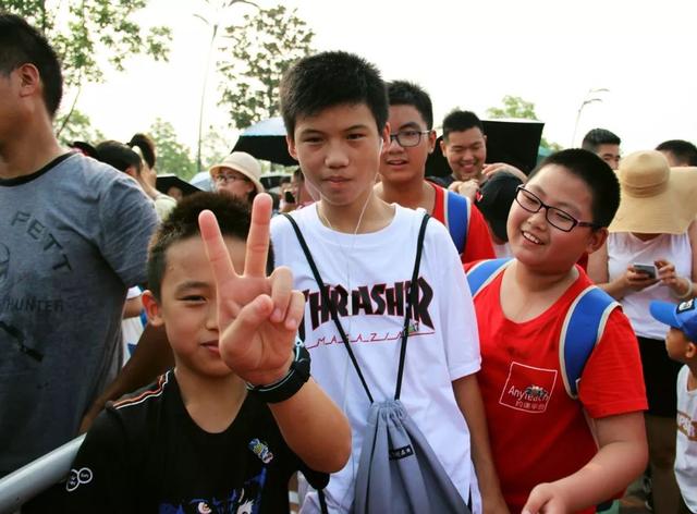 聚散成团，你的碎片时间 AnyTeach 新加坡游学营全包了